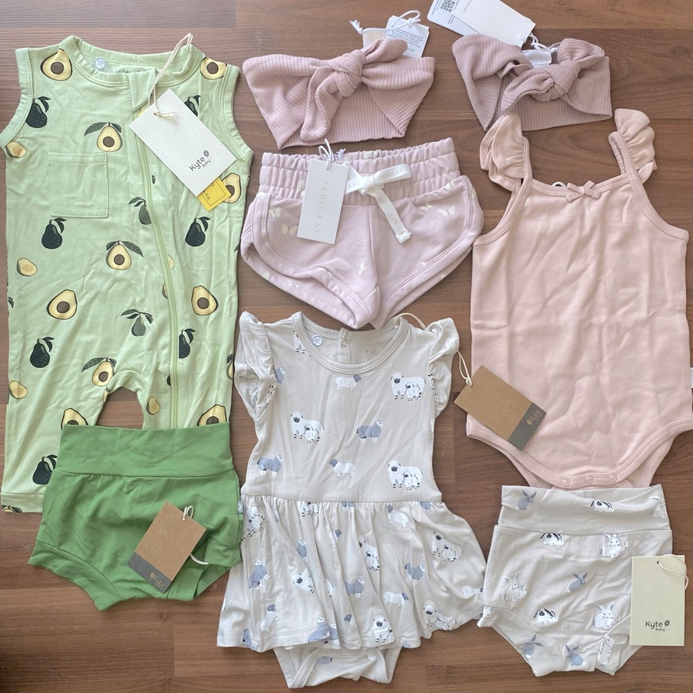 NWT KYTE BABY & JAMIE KAY